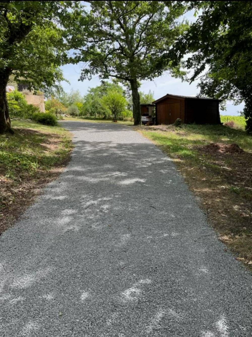 ALLEE EN GRAVILLON